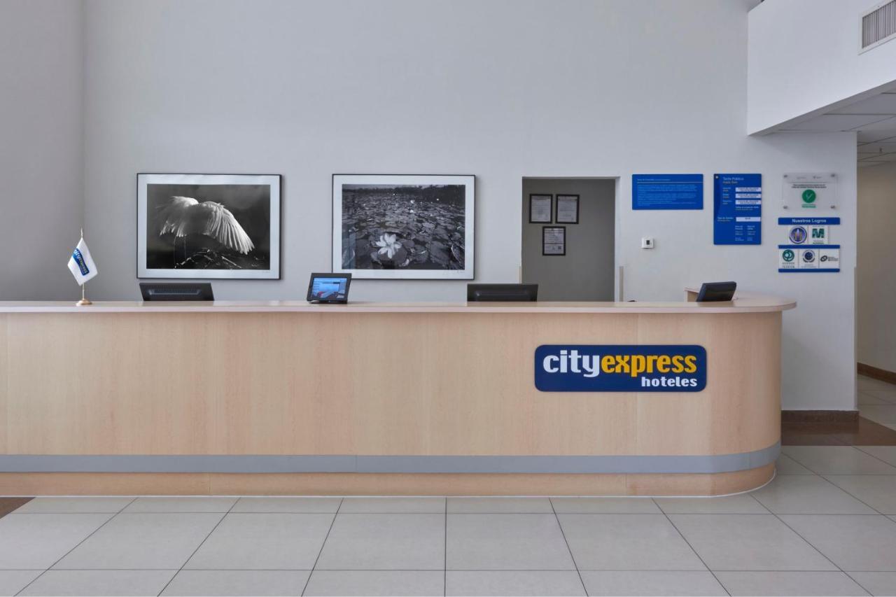 City Express By Marriott Saltillo Sur Ngoại thất bức ảnh