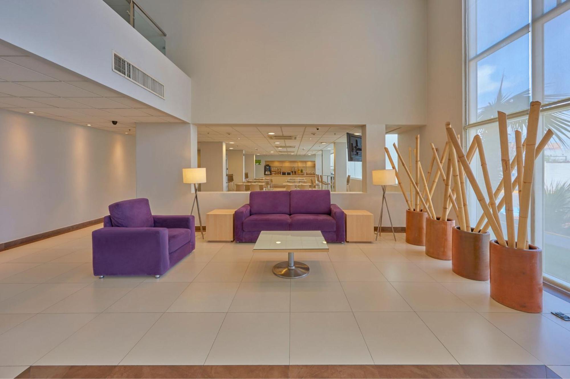 City Express By Marriott Saltillo Sur Ngoại thất bức ảnh